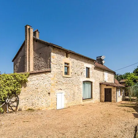 Quaint Mansion In Aquitaine With Jacuzzi 別荘 Nantheuil