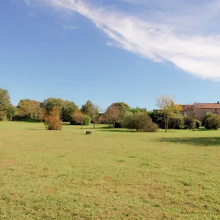 別荘 Quaint Mansion In Aquitaine With Jacuzzi Nantheuil